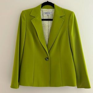 KASPER Size 8 suit Jacket Brand New split pea 🫛 COLOR